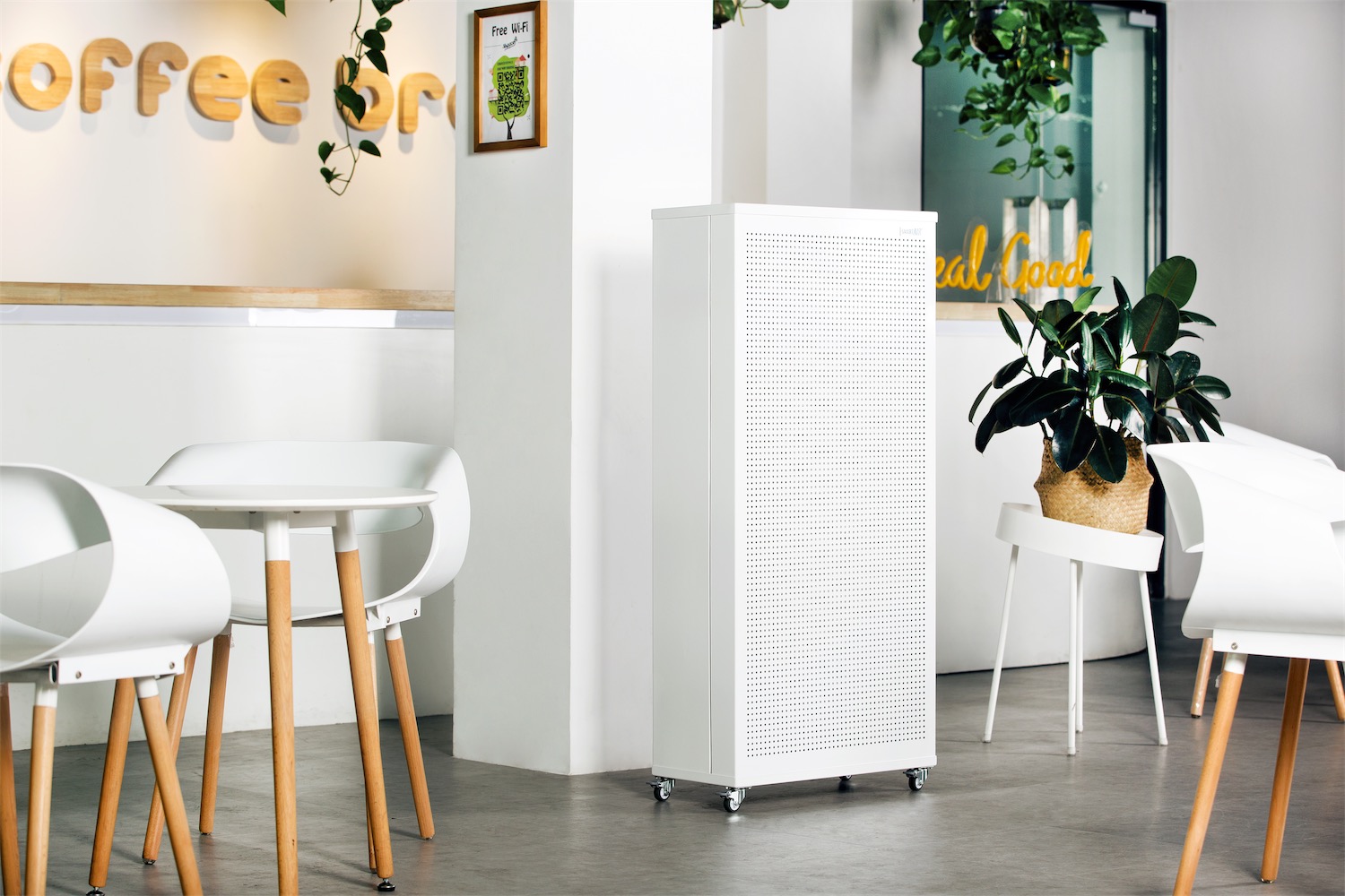 Blast purifier in situ in cafe