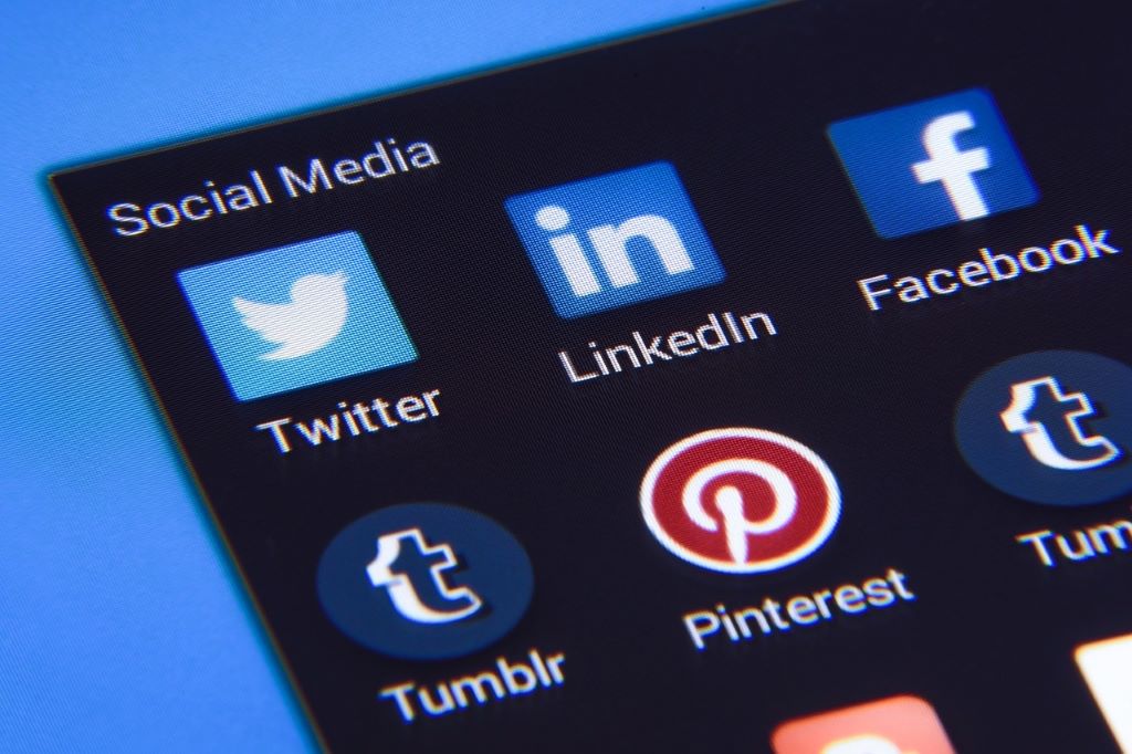 social-media-assistant