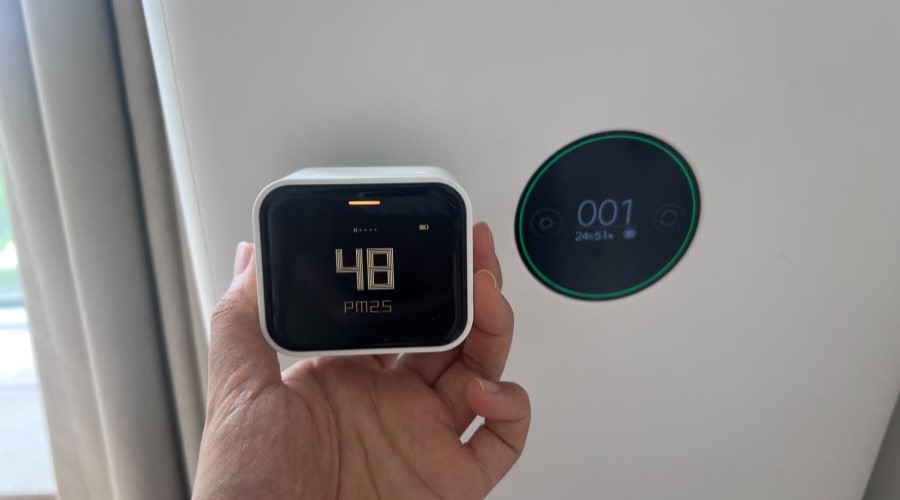 Why Air Purifiers With Built-in Air Quality Monitors Are a Bad Idea